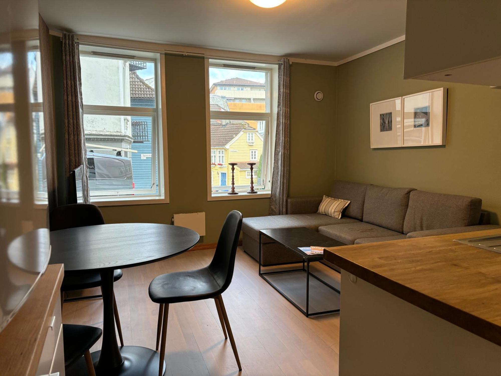 Easy Living Apartment Bergen Exterior photo